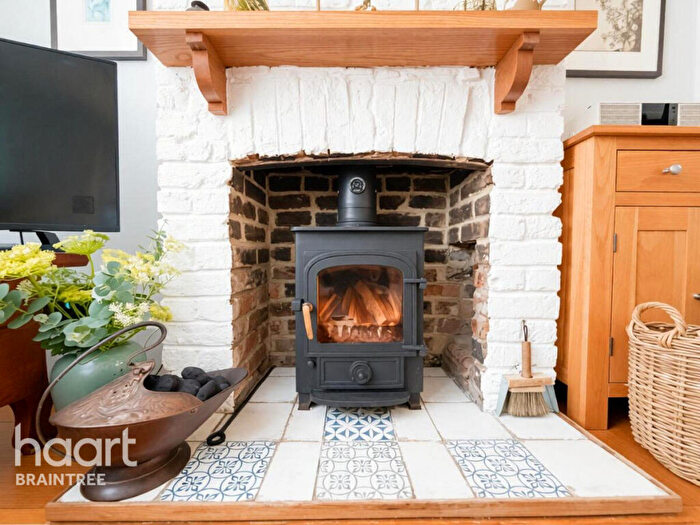 2 Bedroom End Of Terrace House For Sale In Woolpack Lane, Braintree, CM7