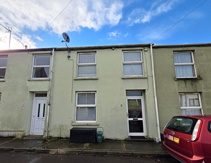 2 Bedroom Terraced House For Sale In Froynes Terrace, Pembroke, Pembrokeshire, SA71