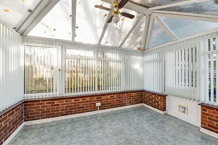 2 Bedroom Bungalow For Sale In Wincanton Close, Alton, Hampshire, GU34