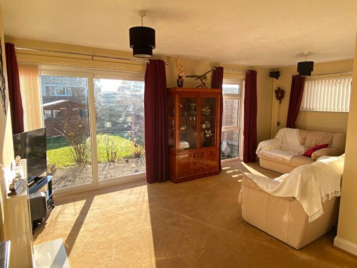 3 Bedroom Bungalow For Sale In Priory Crescent, Roade, Northampton, NN7