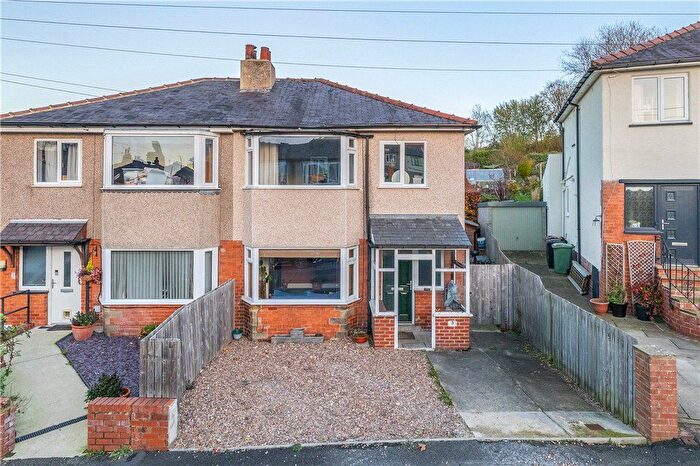 3 Bedroom Semi Detached House For Sale In Sunnydale Crescent, Otley, LS21