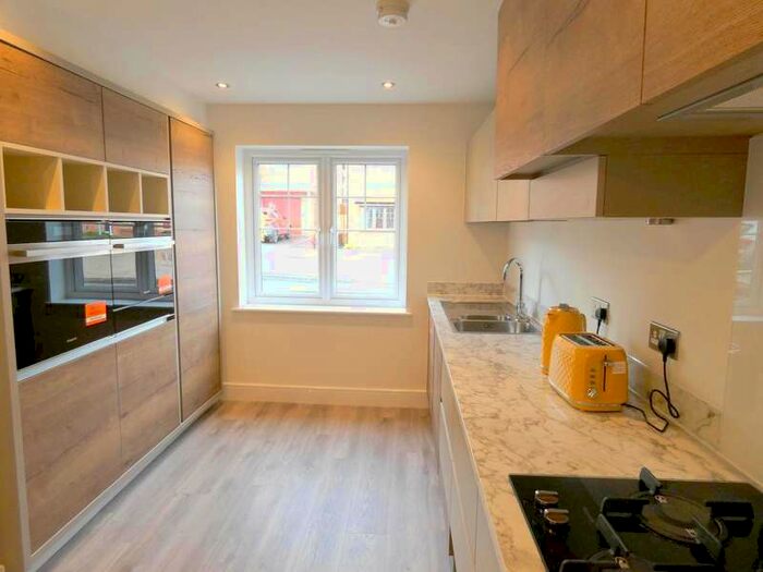 3 Bedroom Semi-Detached House To Rent In Sorrell Square, Kings Clipstone, NG21