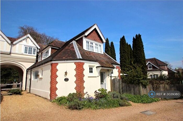 5 Bedroom Detached House To Rent In Hammerwood Road, East Grinstead, RH19