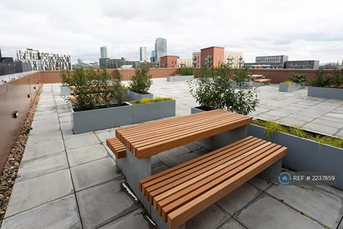 1 Bedroom Flat To Rent In Worral Street, Salford, Manchester, M5