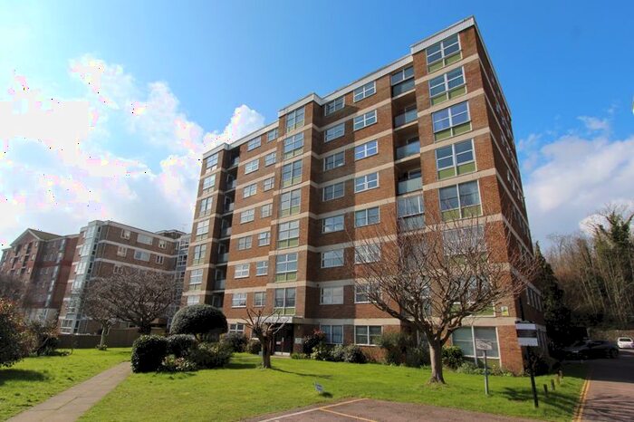 2 Bedroom Flat To Rent In London Road, Patcham, Brighton, BN1
