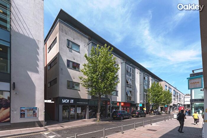 1 Bedroom Flat To Rent In Regent Street, Brighton, BN1