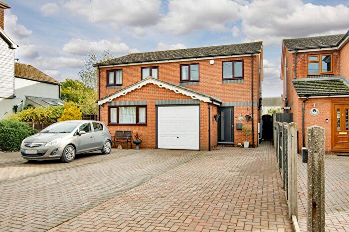 3 Bedroom Semi-Detached House For Sale In Symonds Road, Cliffe, Rochester, Kent, ME3
