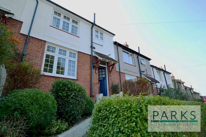 4 Bedroom Semi-Detached House To Rent In Coombe Road, Brighton, BN2