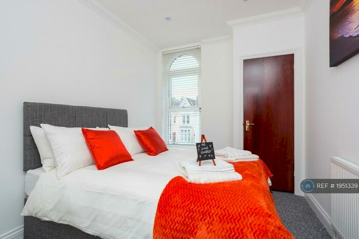 1 Bedroom Flat To Rent In Granada Road, Southsea, PO4