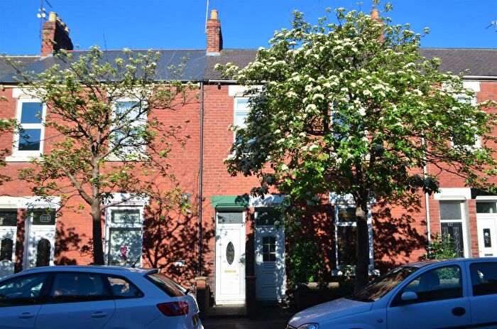 2 Bedroom Flat To Rent In Brandling Street, Roker, Sunderland, SR6