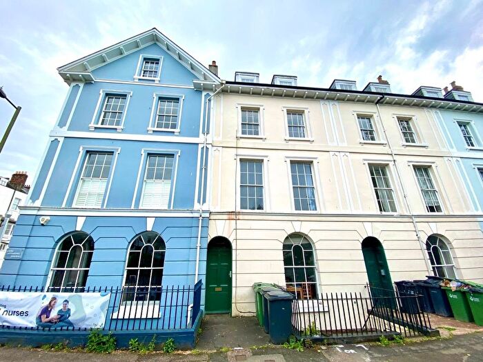 2 Bedroom Flat To Rent In Richmond Road, Exeter, EX4