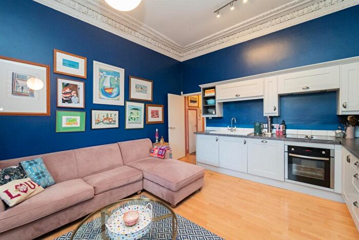 2 Bedroom Apartment For Sale In Beechwood House, Withington Road, Whalley Range, M16