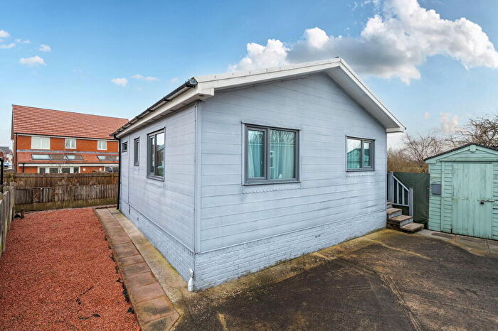 2 Bedroom Park Home For Sale In Lynwood Park, Warton, Preston, Lancashire, PR4