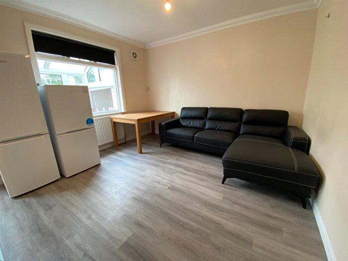 5 Bedroom Terraced House To Rent In Stanmer Villas, Brighton, BN1