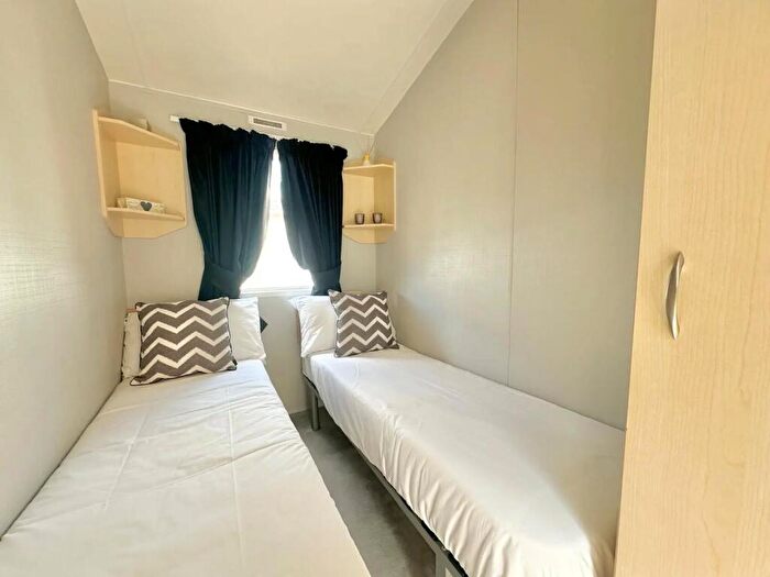 2 Bedroom Caravan For Sale In Willerby Magnum, Broadland Sands Holiday Park, Coast Road, Lowestoft, Suffolk, NR32
