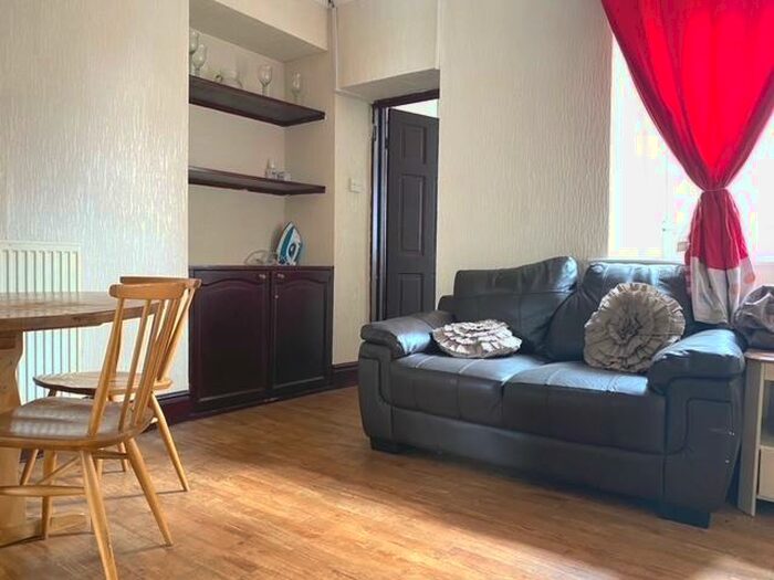 2 Bedroom Flat To Rent In Thurnham Street, City Centre, Lancaster, LA1