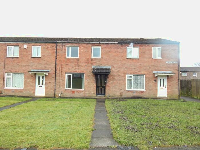 3 Bedroom Terraced House To Rent In Thrush Avenue, Bolton, England, BL4