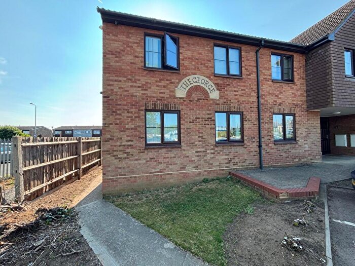 1 Bedroom Flat To Rent In Station Road, Biggleswade, SG18