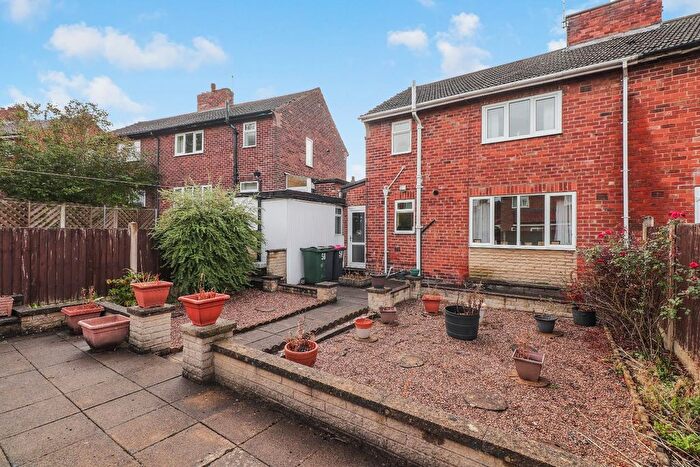 3 Bedroom Semi Detached House For Sale In Wesley Avenue, Swallownest, Sheffield, S26