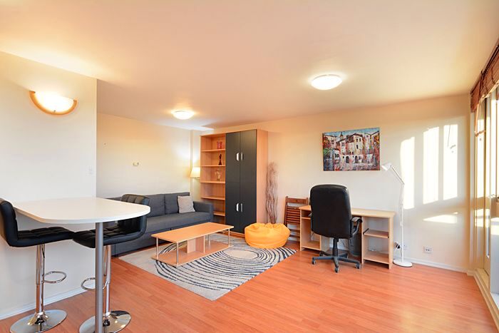 1 Bedroom Flat To Rent In Luxborough Street, London, W1U