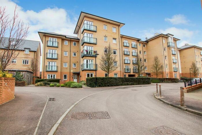 2 Bedroom Flat To Rent In Hampden Gardens, Cambridge, CB1
