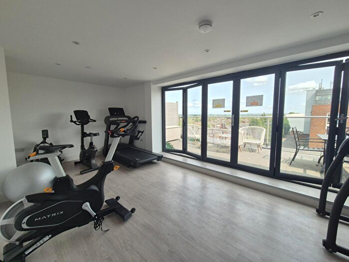 1 Bedroom Apartment To Rent In New Street, Aylesbury, HP20