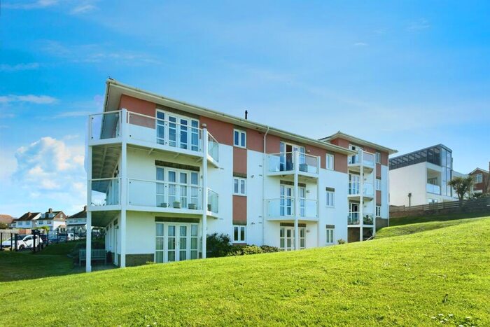 2 Bedroom Flat For Sale In Newlands Road, Rottingdean, Brighton, BN2