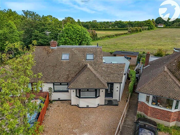 5 Bedroom Bungalow For Sale In Keith Avenue, Sutton At Hone, Dartford, Kent, DA4