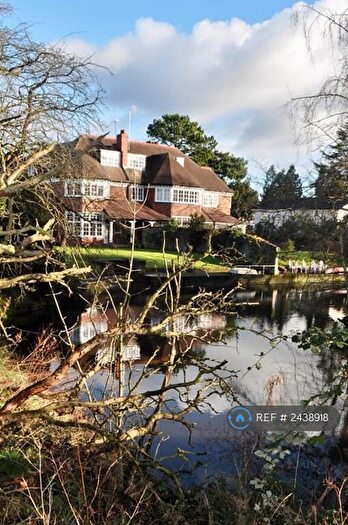 4 Bedroom Semi-Detached House To Rent In Curzon Park North, Chester, CH4