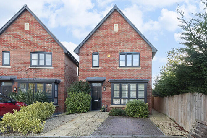 3 Bedroom Detached House To Rent In Wheat Grove, Prestbury Cheltenham, GL52