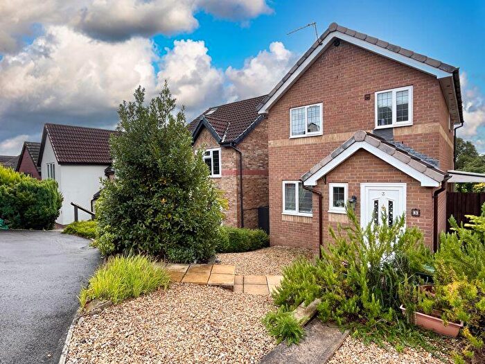 3 Bedroom Detached House For Sale In Tyle'r Hendy, Miskin, CF72