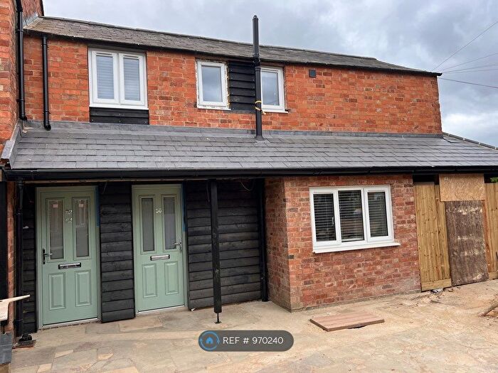 2 Bedroom Maisonette To Rent In Green Lane, Milton Keynes, MK12