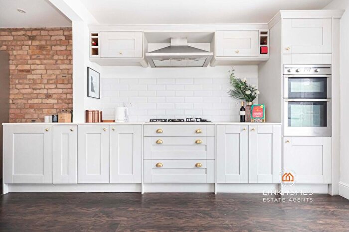 4 Bedroom Terraced House For Sale In Bournemouth Road, Poole, BH14