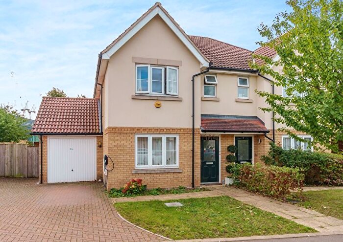 3 Bedroom Semi-Detached House To Rent In Magnolia Place, Harrow, HA2