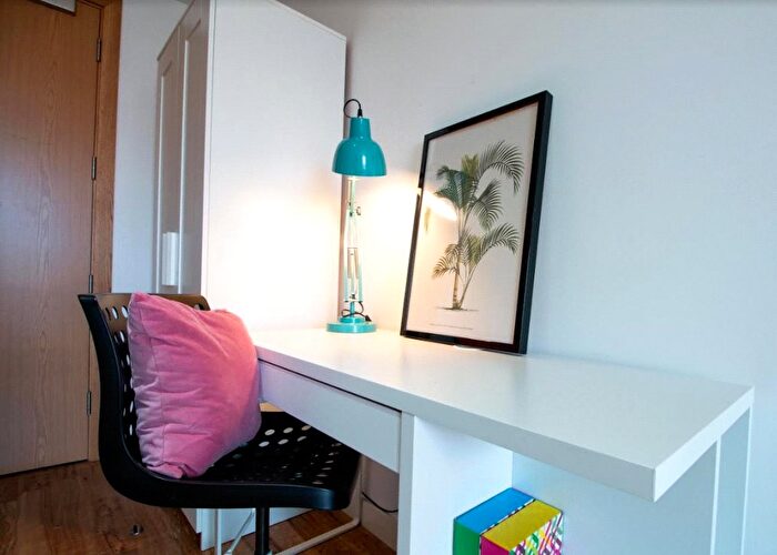 Property To Rent In The Studios, Plaza Boulevard, Liverpool, L8