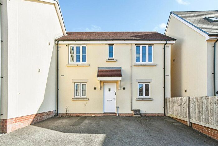 1 Bedroom Flat For Sale In Saddle Way, Andover, SP11