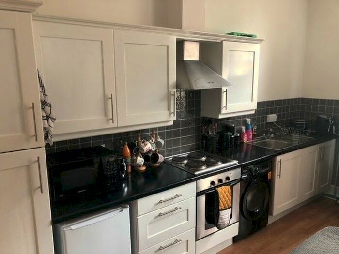 1 Bedroom Flat To Rent In Crossley Street, Halifax, HX1