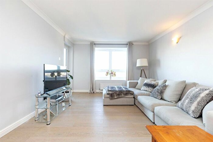 2 Bedroom Penthouse To Rent In Tudor Court, Princes Riverside Road, London, SE16