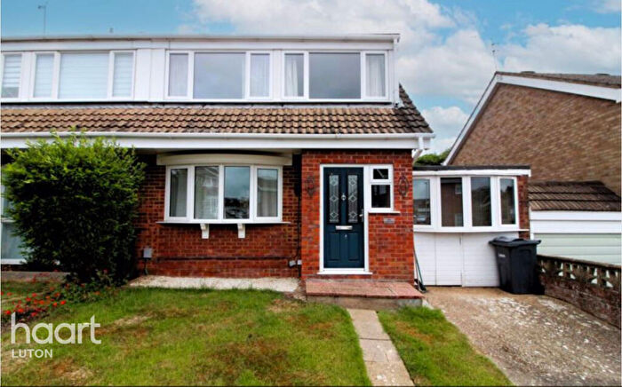 3 Bedroom Semi Detached House To Rent In Leyhill Drive, Luton, LU1