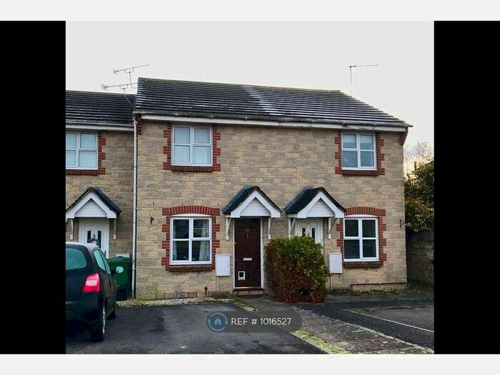 2 Bedroom Terraced House To Rent In Cheltenham Drive, Chippenham SN14