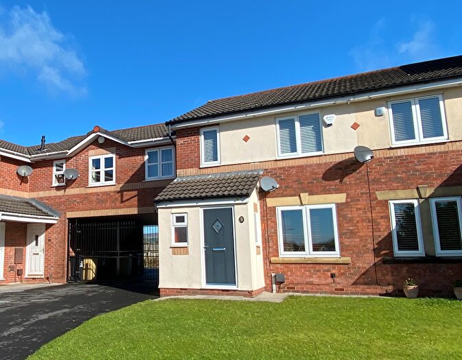 3 Bedroom Terraced House For Sale In Cranberry Drive, Bolton, BL3