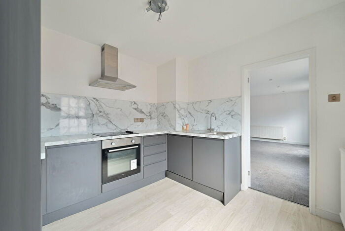 2 Bedroom Flat To Rent In North Street, Ripon, HG4