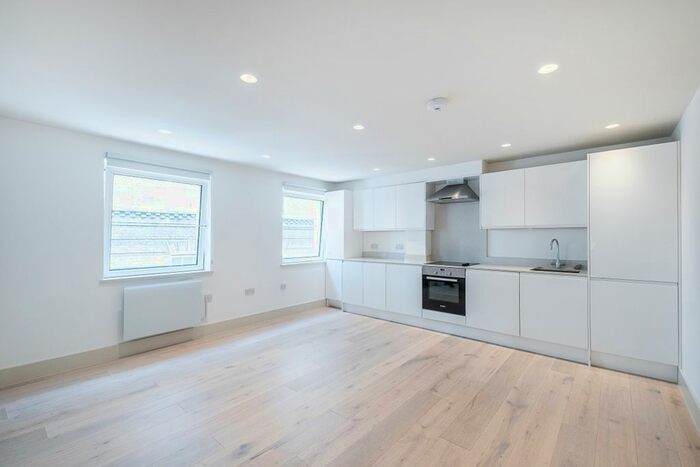 1 Bedroom Flat To Rent In Strutton Ground, London, SW1P