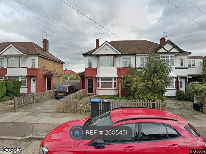 2 Bedroom Maisonette To Rent In London, London, EN3