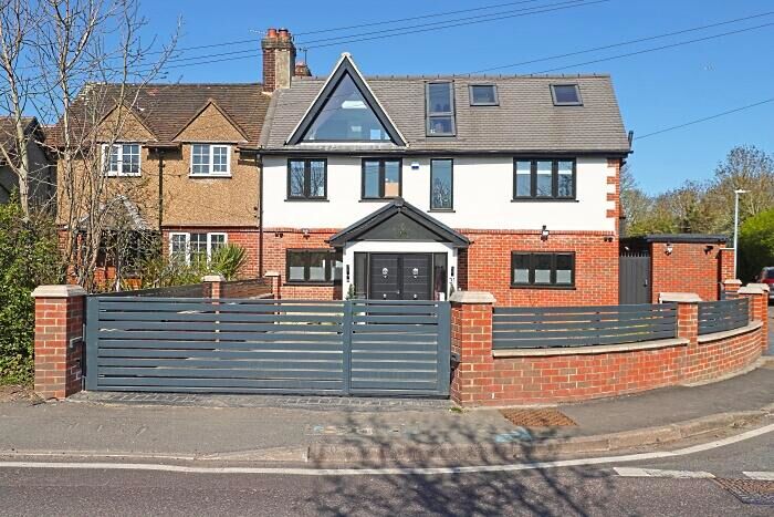 5 Bedroom Semi Detached House For Sale In Lambourne Road, Chigwell, IG7