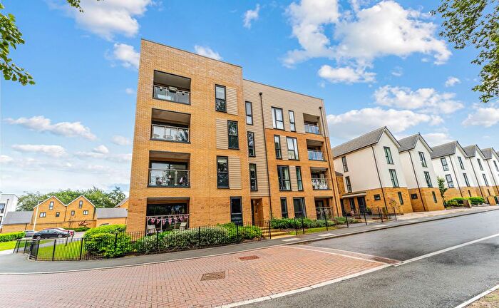 2 Bedroom Flat For Sale In Bishop Path, Locking Parklands - Lovely Outlook, BS24