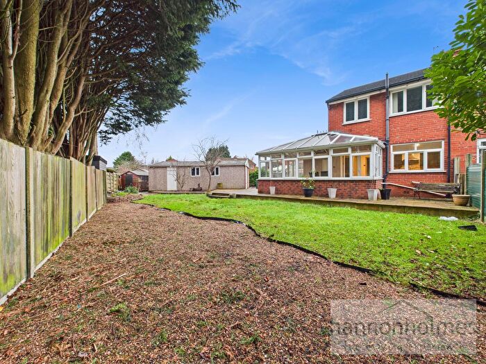 3 Bedroom Semi Detached House For Sale In Manor Avenue, Little Lever, Bolton, BL3