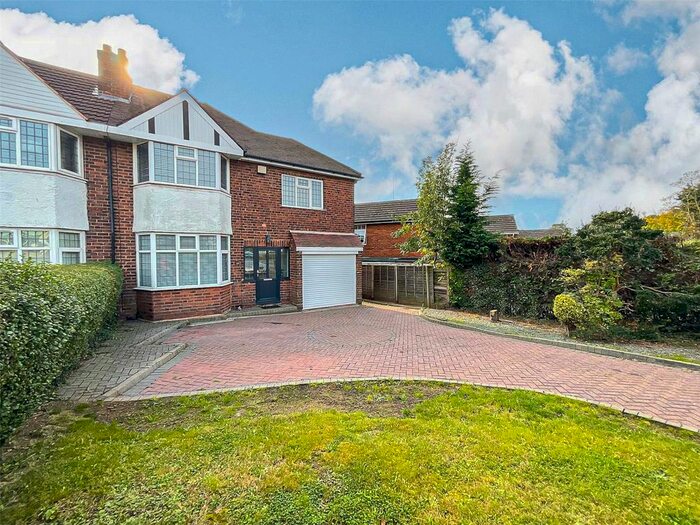 3 Bedroom Semi-Detached House For Sale In Kingsbury Road, Curdworth, Sutton Coldfield, Warwickshire, B76