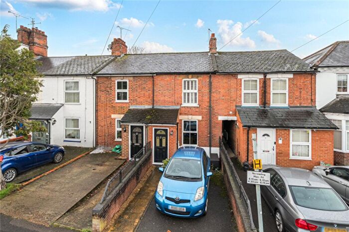 3 Bedroom Terraced House For Sale In Oxford Road, Wokingham, Berkshire, RG41