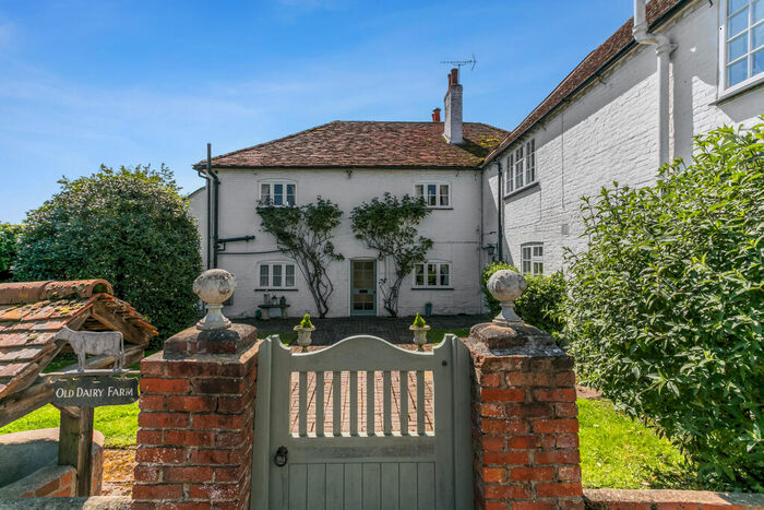 5 Bedroom Semi-Detached House For Sale In Winkfield Lane, Windsor, SL4